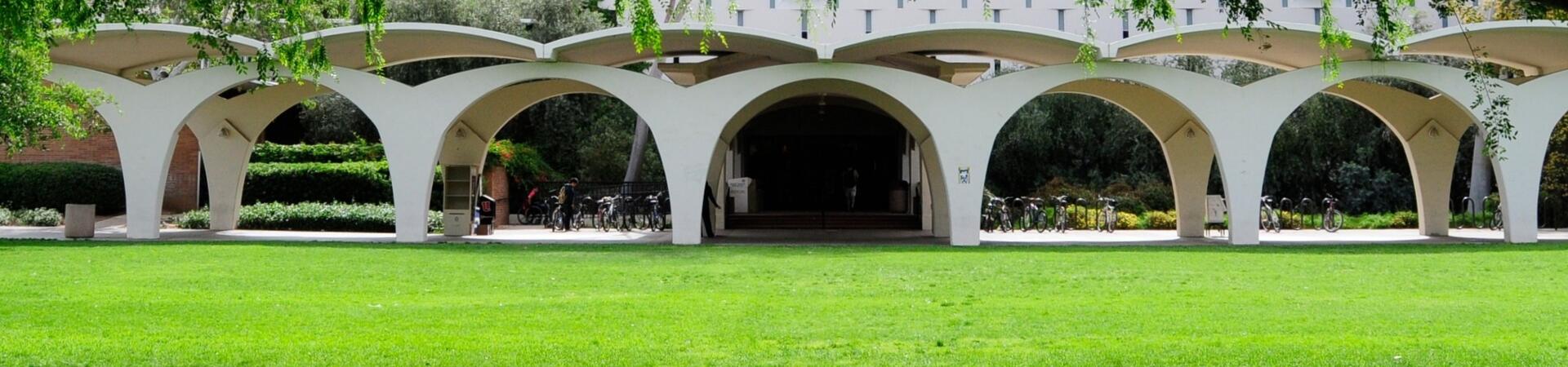 The Rivera Library Arches, the inspiration for the Buscadores Logo